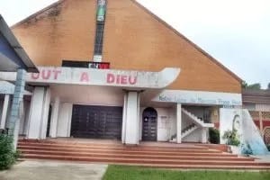 , L’église catholique de Moossou à Grand-Bassam momentanément fermée suite à sa « profanation ».